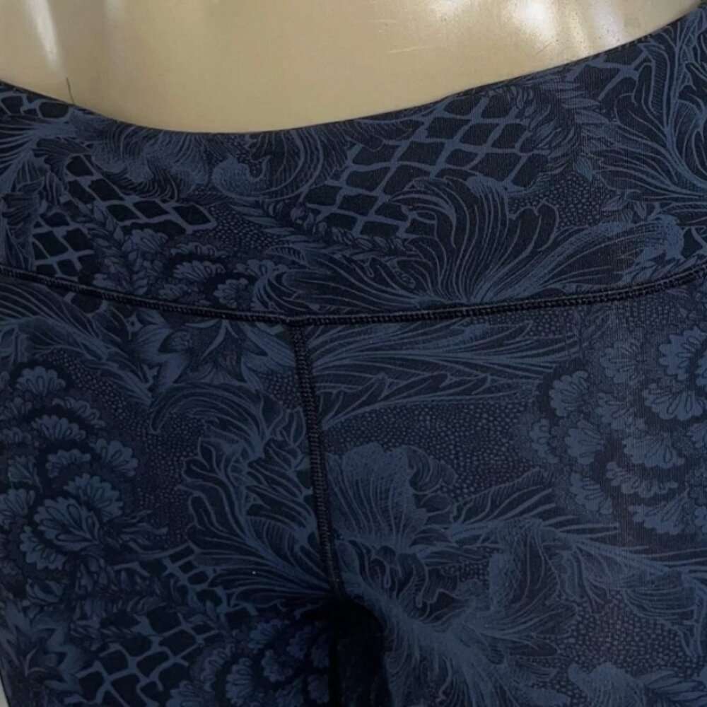 LULULEMON Sz 4 Speed Up 21” Crop Leggings in Nouveau Mach Blue Black EUC - Picture 4 of 6